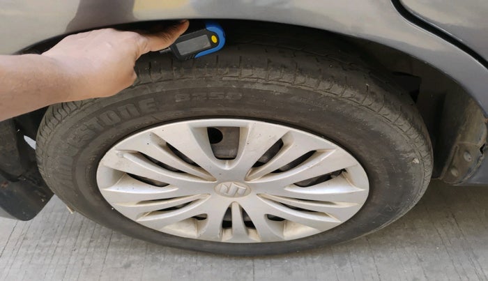 2014 Maruti Ertiga VXI CNG, Petrol, Manual, 91,007 km, tyre