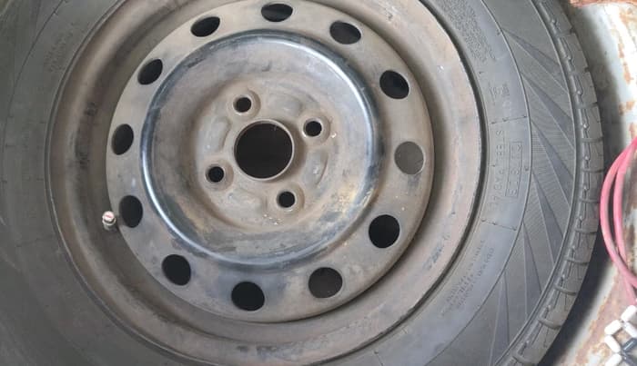 2011 Maruti Ritz VDI, Diesel, Manual, 1,52,000 km, tyre