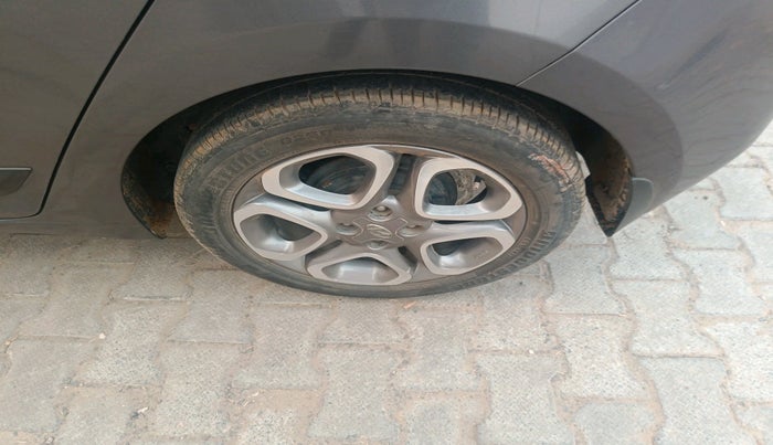 2019 Hyundai Elite i20 ASTA 1.2 (O), Petrol, Manual, 43,717 km, tyre