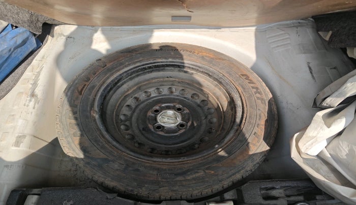 2013 Honda Amaze 1.2L I-VTEC S, Petrol, Manual, 61,185 km, tyre