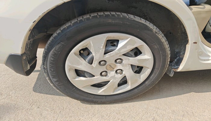 2013 Honda Amaze 1.2L I-VTEC S, Petrol, Manual, 61,185 km, tyre