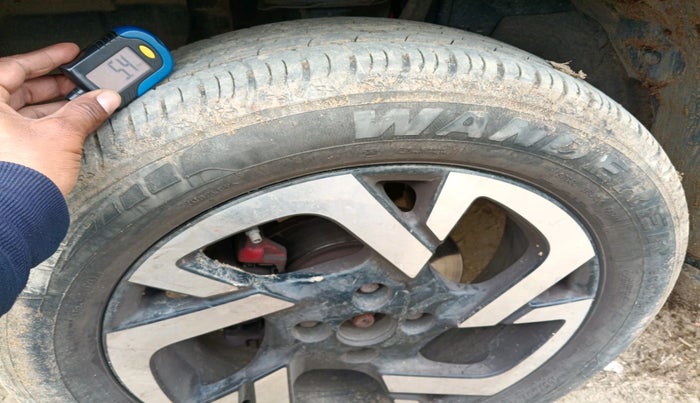 2023 Nissan MAGNITE XV RED EDITION, Petrol, Manual, 41,515 km, tyre