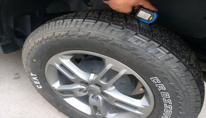 2021 Mahindra Thar LX PETROL HT 4WD AT, Petrol, Automatic, 37,240 km, tyre