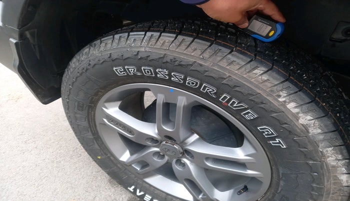 2021 Mahindra Thar LX PETROL HT 4WD AT, Petrol, Automatic, 37,240 km, tyre