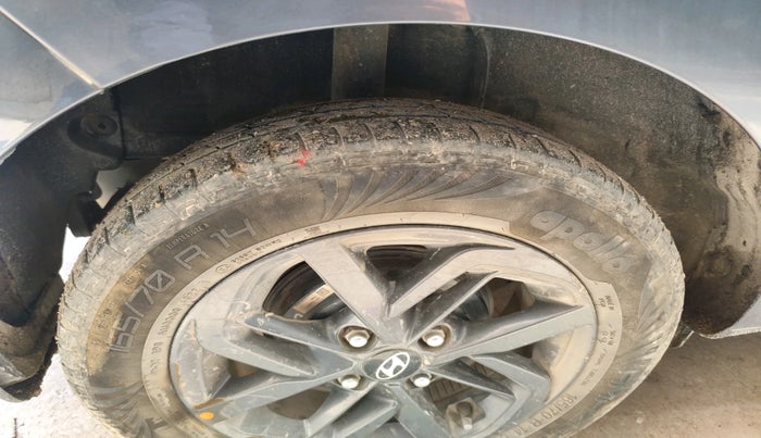 2022 Hyundai GRAND I10 NIOS SPORTZ 1.2 KAPPA VTVT CNG, Petrol, Manual, 39,096 km, tyre