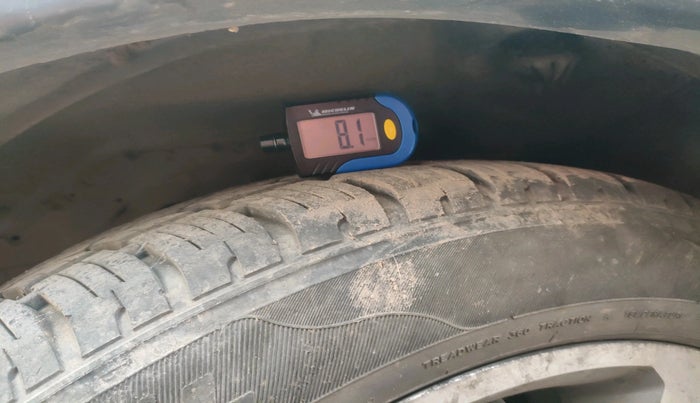 2018 Tata Hexa XTA 4X2 7 STR, Diesel, Automatic, 79,469 km, tyre