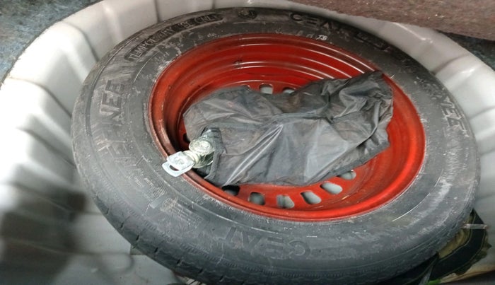 2023 Nissan MAGNITE XE, Petrol, Manual, 16,191 km, tyre