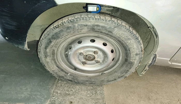 2012 Maruti Alto LXI, Petrol, Manual, 42,846 km, tyre