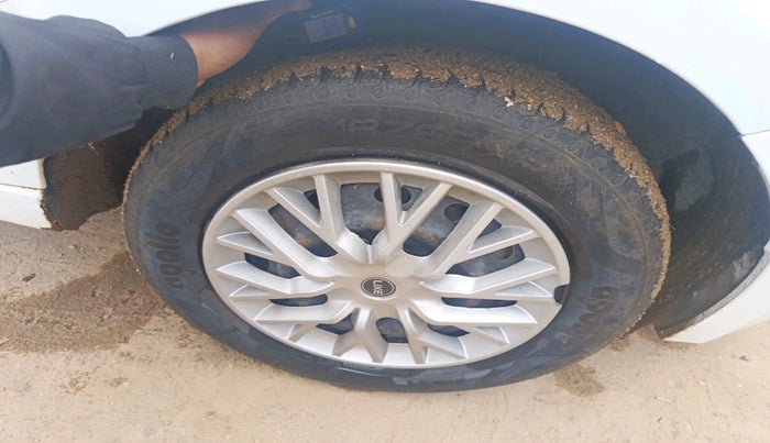 2022 Tata TIGOR XZ PETROL, Petrol, Manual, 37,283 km, tyre