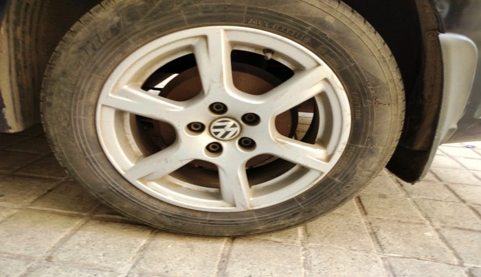 2012 Volkswagen Vento HIGHLINE PETROL AT, Petrol, Automatic, 45,871 km, tyre