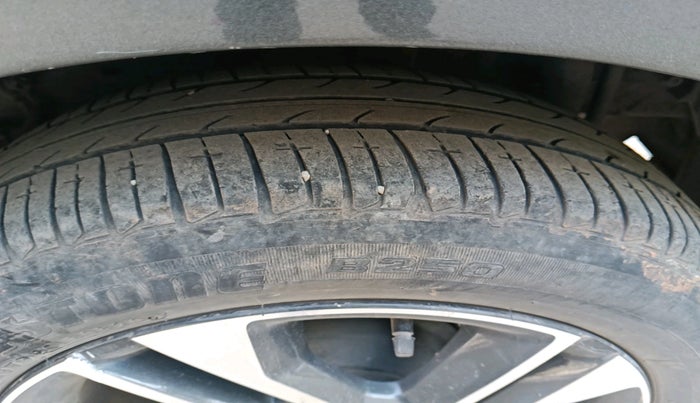 2020 Tata Tiago XZ PLUS PETROL, Petrol, Manual, 33,186 km, tyre