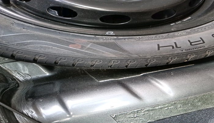 2020 Tata Tiago XZ PLUS PETROL, Petrol, Manual, 33,186 km, tyre