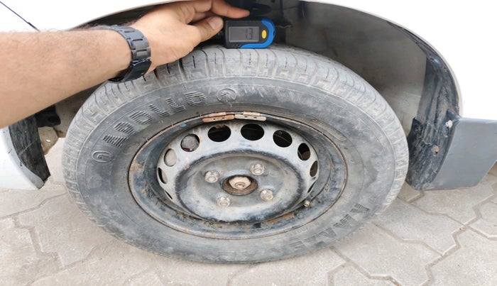 2018 Maruti Alto 800 LXI, Petrol, Manual, 79,672 km, tyre