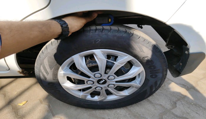 2018 Maruti Alto 800 LXI, Petrol, Manual, 79,672 km, tyre