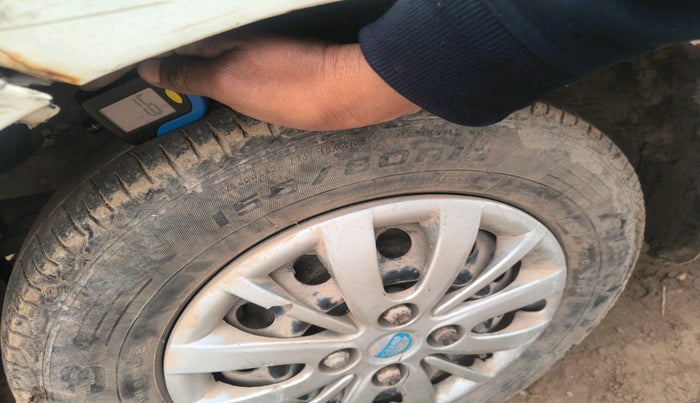 2013 Hyundai i10 MAGNA 1.1, Petrol, Manual, 85,613 km, tyre