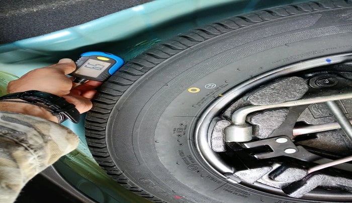 2021 Tata ALTROZ XZ PETROL, Petrol, Manual, 17,991 km, tyre