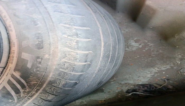 2017 Maruti Vitara Brezza VDI (O), Diesel, Manual, 1,47,548 km, tyre