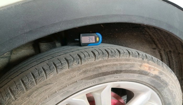 2018 Hyundai Creta E PLUS 1.4 DIESEL, Diesel, Manual, 1,02,823 km, tyre