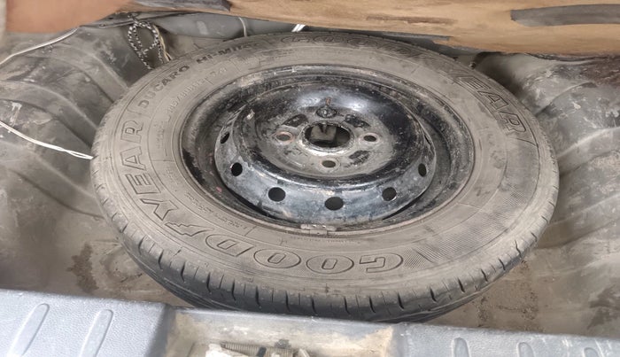 2018 Maruti Alto 800 LXI, Petrol, Manual, 63,838 km, tyre