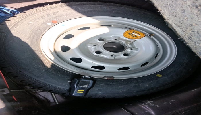 2019 Tata Tiago XZ PETROL, Petrol, Manual, 67,612 km, tyre