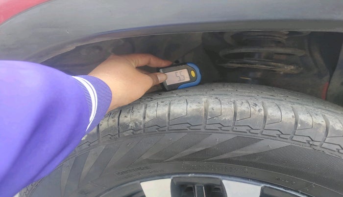 2017 Maruti Vitara Brezza VDI (O), Diesel, Manual, 1,23,738 km, tyre