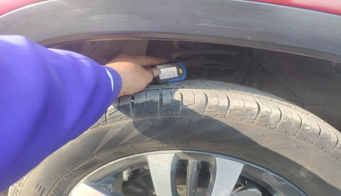 2017 Maruti Vitara Brezza VDI (O), Diesel, Manual, 1,23,738 km, tyre