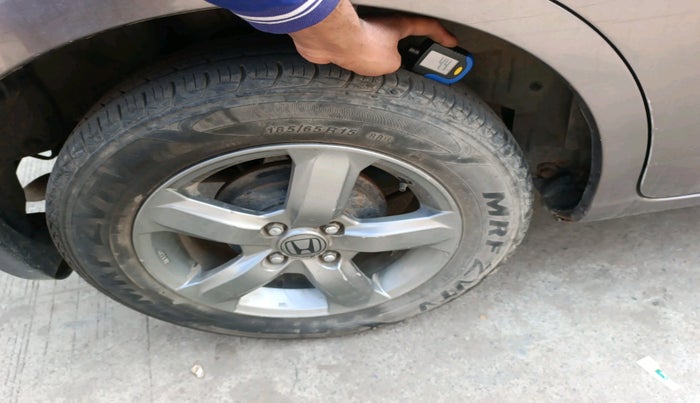 2012 Honda Jazz 1.2L I-VTEC X, Petrol, Manual, 85,570 km, tyre