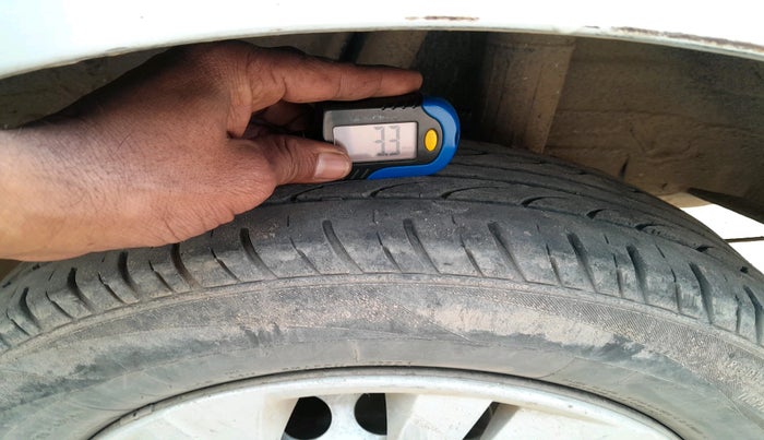 2021 Honda Amaze 1.2L I-VTEC E, Petrol, Manual, 1,12,546 km, tyre