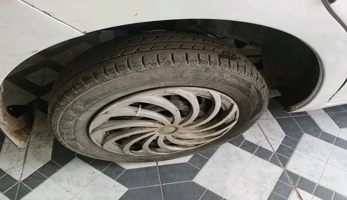 2015 Datsun Go Plus T, Petrol, Manual, 51,775 km, tyre