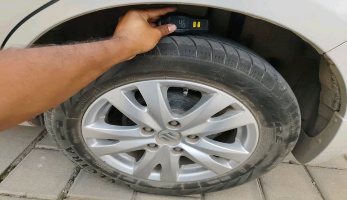 2017 Maruti Ertiga ZXI+, Petrol, Manual, 35,358 km, tyre