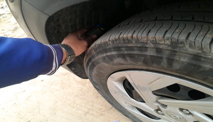 2020 Hyundai Creta EX 1.5 DIESEL, Diesel, Manual, 1,42,226 km, tyre