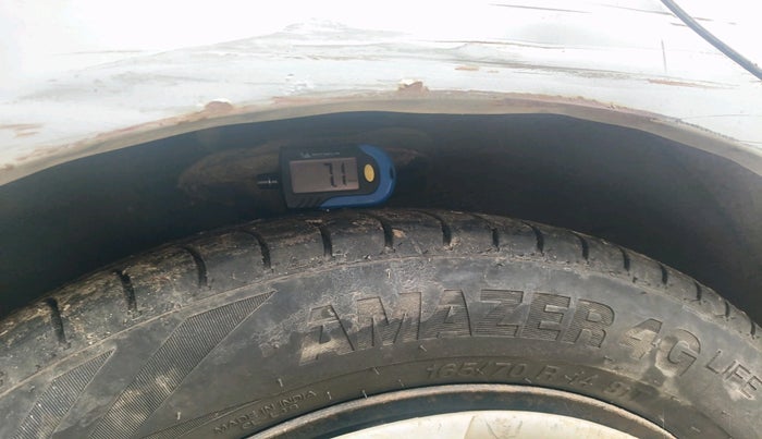 2012 Hyundai Accent EXECUTIVE, Petrol, Manual, 1,12,332 km, tyre