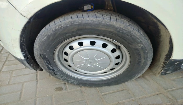 2019 Mahindra MARAZZO M2 8 STR, Diesel, Manual, 2,69,255 km, tyre