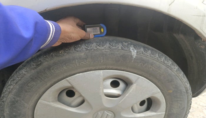 2011 Maruti Swift LXI, Petrol, Manual, 55,285 km, tyre