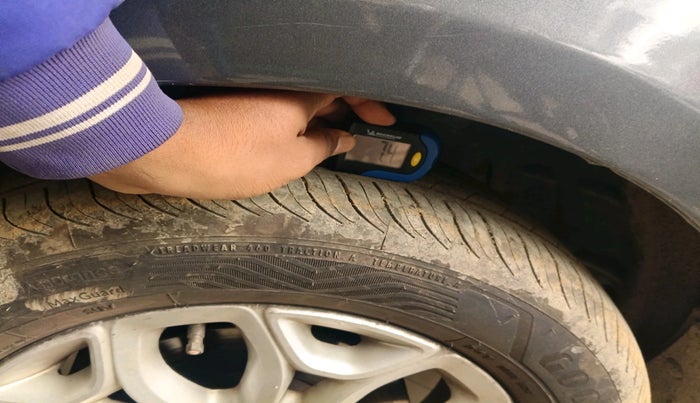 2016 Ford Ecosport TITANIUM 1.5L DIESEL, Diesel, Manual, 1,19,043 km, tyre