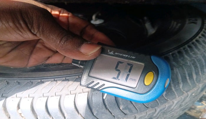 2015 Maruti Alto K10 VXI AMT, Petrol, Automatic, 40,417 km, tyre