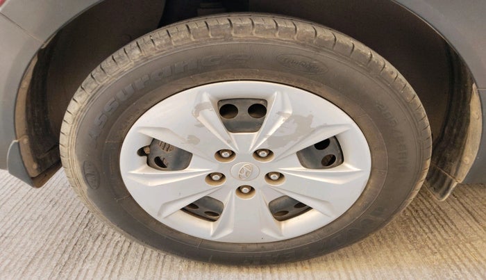 2018 Hyundai Creta E PLUS 1.6 PETROL, Petrol, Manual, 99,871 km, tyre