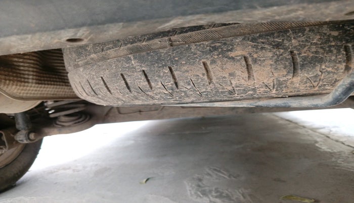 2014 Renault Duster 85 PS RXL DIESEL, Diesel, Manual, 1,03,436 km, tyre