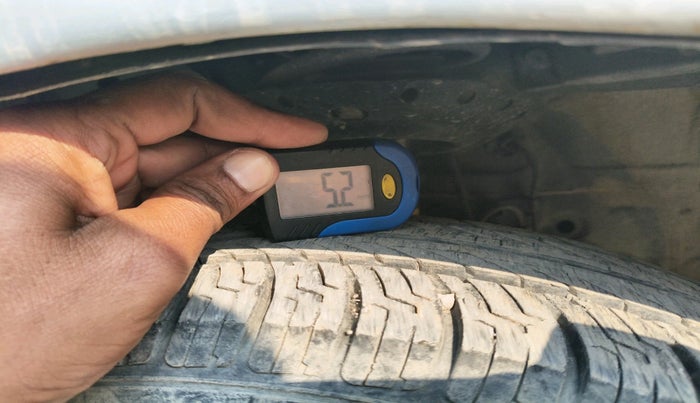 2014 Honda Amaze 1.5L I-DTEC S, Diesel, Manual, 1,37,237 km, tyre