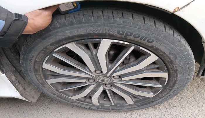 2017 Honda City 1.5L I-DTEC VX, Diesel, Manual, 1,24,904 km, tyre