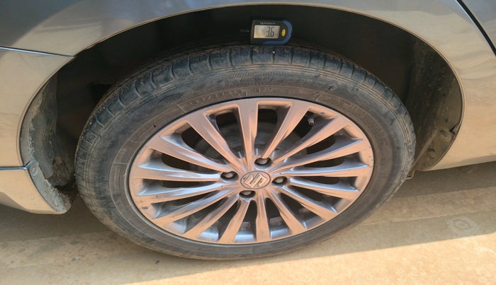 2017 Maruti Ciaz ALPHA 1.4 PETROL, Petrol, Manual, 61,710 km, tyre