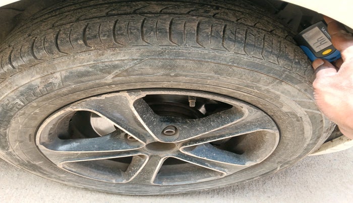 2012 Maruti Ertiga ZDI, Diesel, Manual, 1,42,506 km, tyre