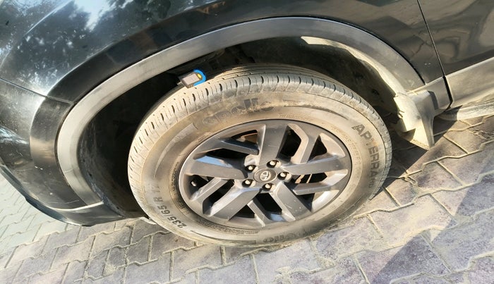 2022 Tata Harrier XTA PLUS 2.0L KRYOTEC HALO DARK EDITION , Diesel, Automatic, 50,395 km, tyre