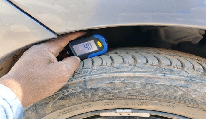 2015 Maruti Celerio VXI AMT, Petrol, Automatic, 71,886 km, tyre