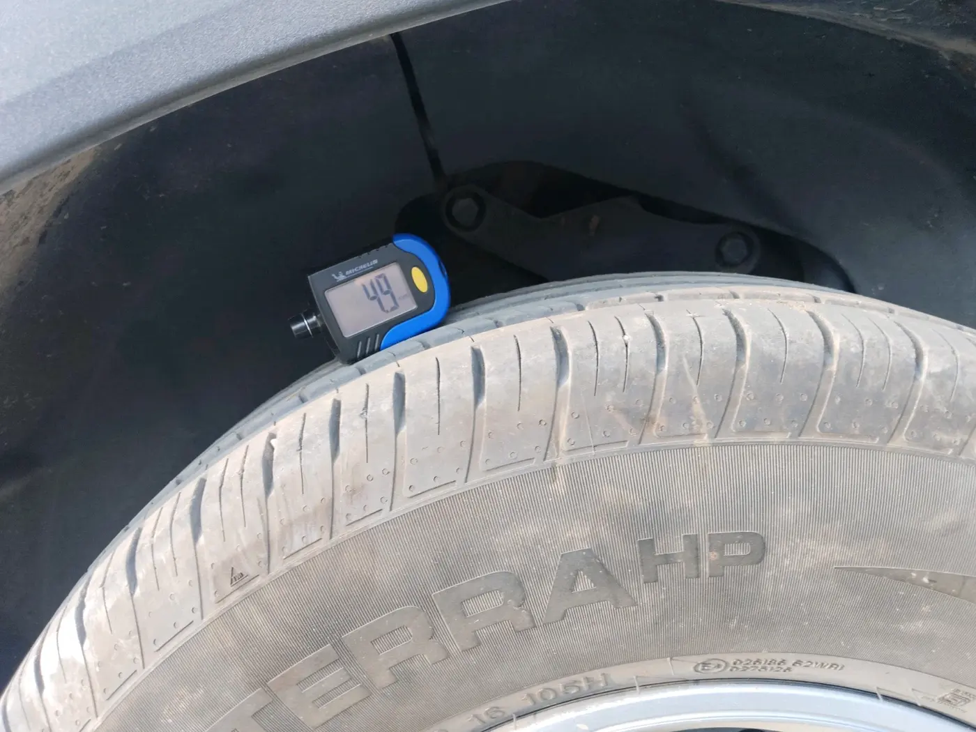 2023 Tata Harrier XMA SUNROOF 2.0L KRYOTEC, Diesel, Automatic, 29,335 km, tyre