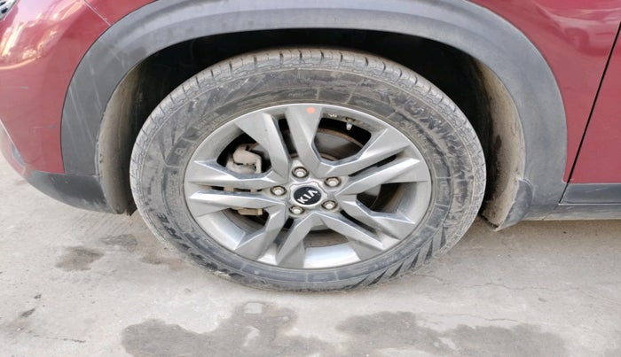 2019 KIA SELTOS HTX 1.5 DIESEL, Diesel, Manual, 29,763 km, tyre