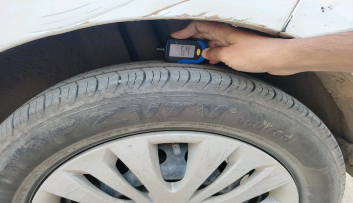 2013 Maruti Ertiga VDI, Diesel, Manual, 2,22,162 km, tyre