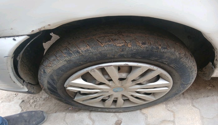 2014 Tata Indigo ECS LS TDI, Diesel, Manual, 99,347 km, tyre