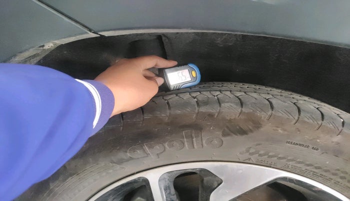 2024 Maruti Invicto ALPHA PLUS 7 STRONG HYBRID , Hybrid, Automatic, 12,383 km, tyre