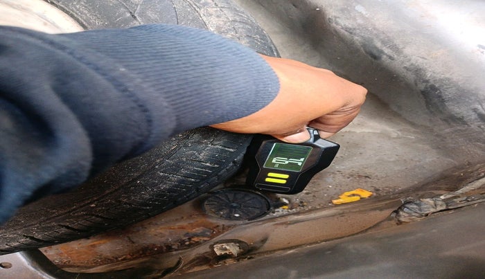 2012 Hyundai Eon 1.0 KAPPA ERA +, Petrol, Manual, 35,976 km, tyre